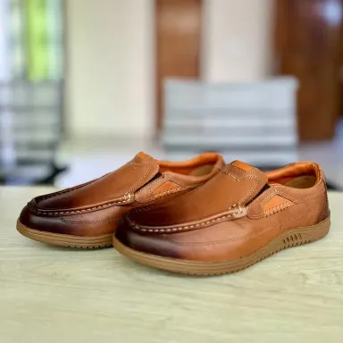 Genuine Bull Leather Casual Shoes